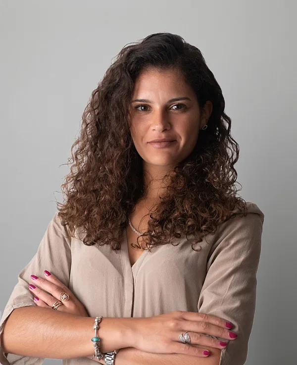 Cláudia de Brito Oliveira